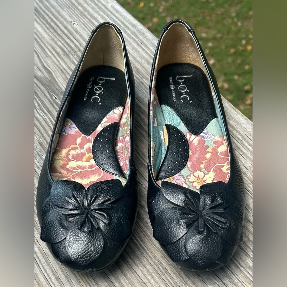 BOC leather flats with flower accent